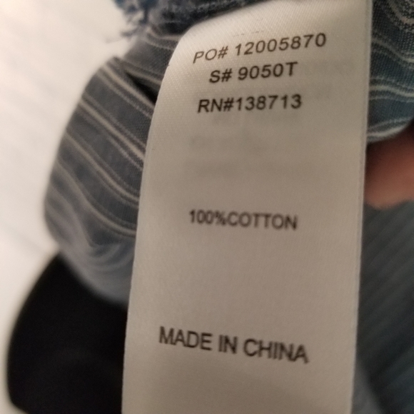 Doe & Rae flutter cap sleeve frayed edge top - Picture 4 of 9